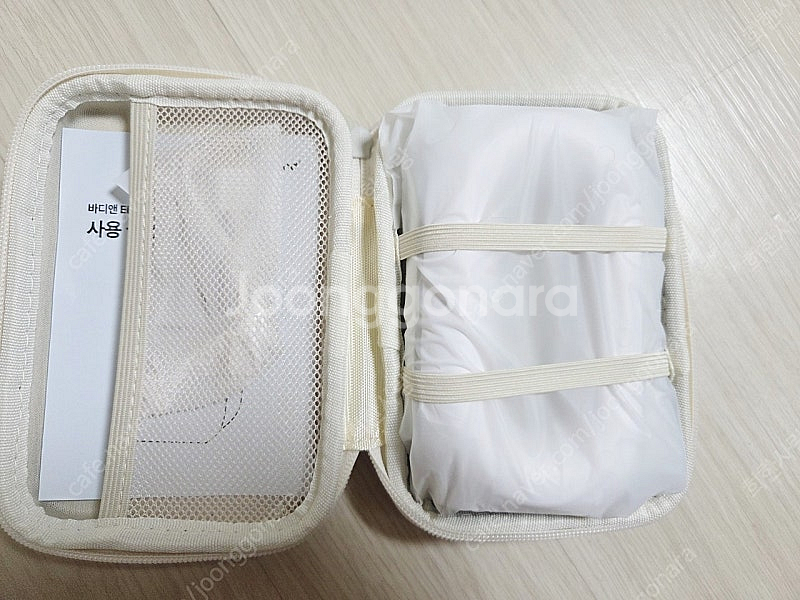 바디앤 슬림핏 조보아 EMS 온열 괄사 마사지기--3