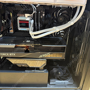 (인천) I7 14700k /rtx4090 AORUS MASTER /막시무스 다크히어로 z790 /지스킬 32기가 7600 /스트릭스 아우라에디션 1200w