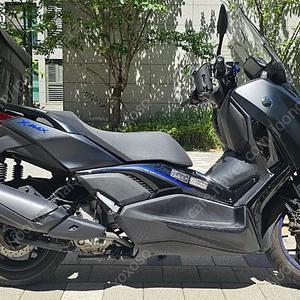 xmax300 25년식 아이콘 블랙