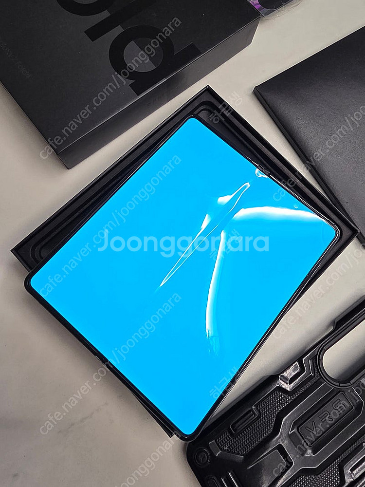 갤럭시 Z 폴드4 자급제 512gb 풀박스 판매합니다--6