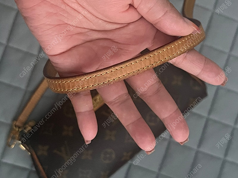 루이비통 에바클러치 이미지