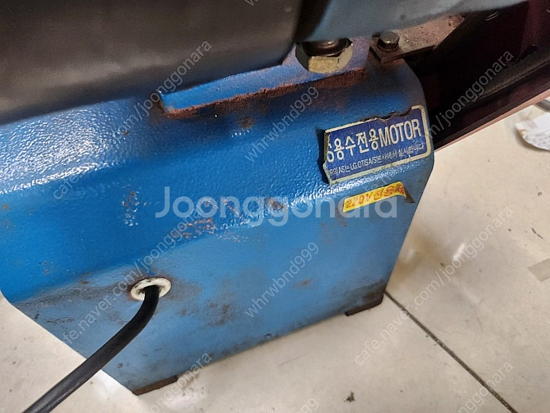 용수 벨트샌더 YSB-180 조용하고 작동잘됨 경기광주...--2