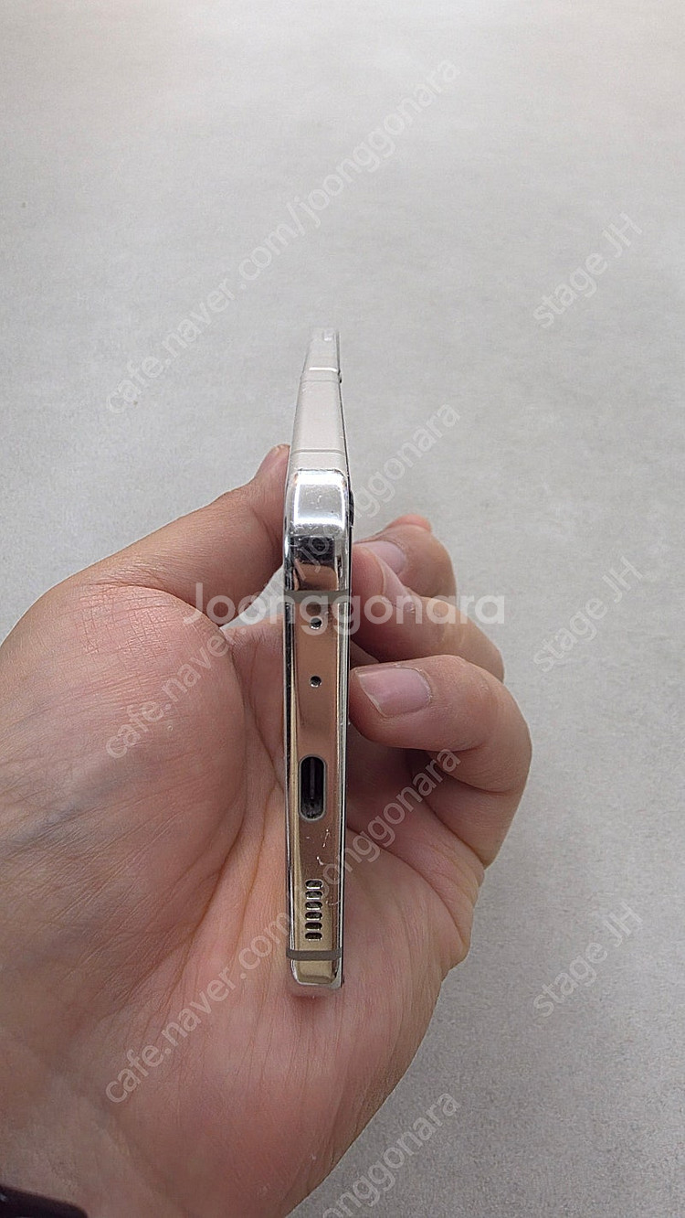 갤럭시 플립5 512G 화이트 판매합니다.--7