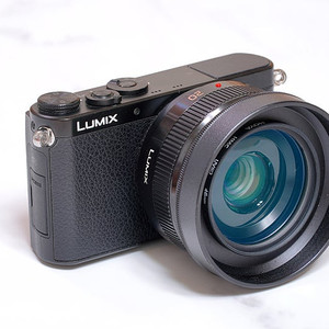파나소닉 루믹스 GM1 + 20mm f1.7ii + 12-35mm 일괄 판매합니다.
