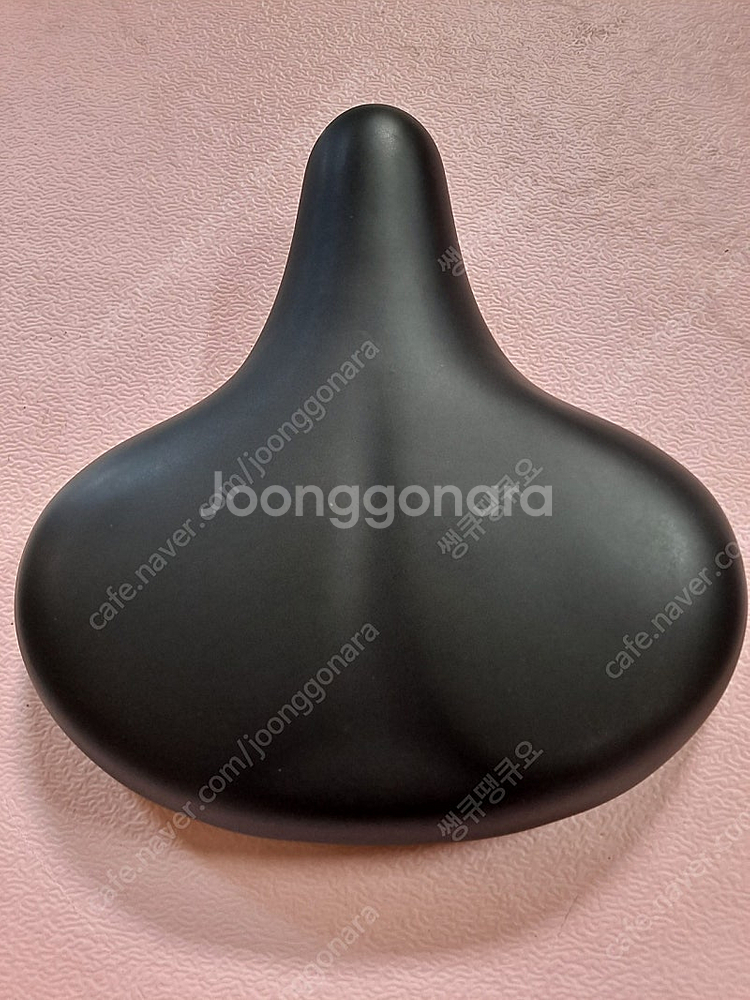 헬스싸이클 실내자전거 안장 팝니다--0