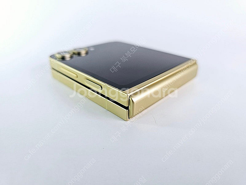갤럭시 Z플립6 256GB 새상품급 옐로우 공기계 중고...--1
