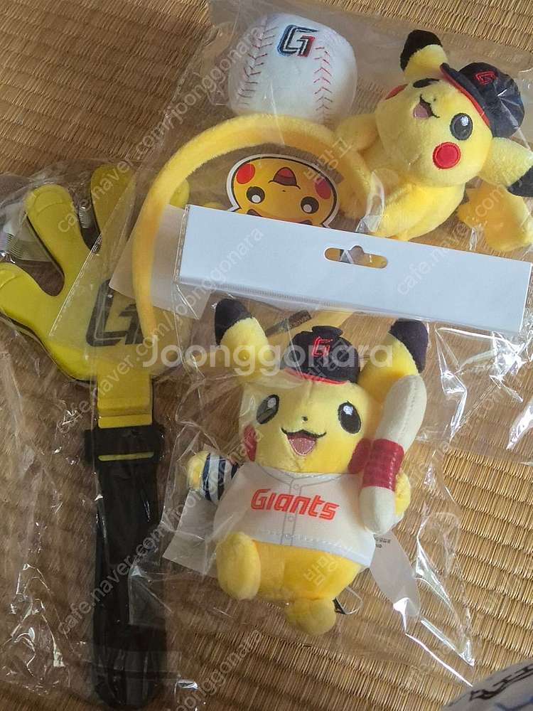 롯데자이언츠 피카츄 머리띠 + 키링 + 짝짝이 일괄--0