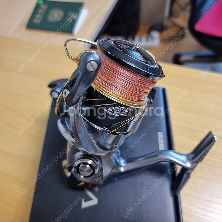 뱅퀴시 4000, 다이와 웨이더,--1