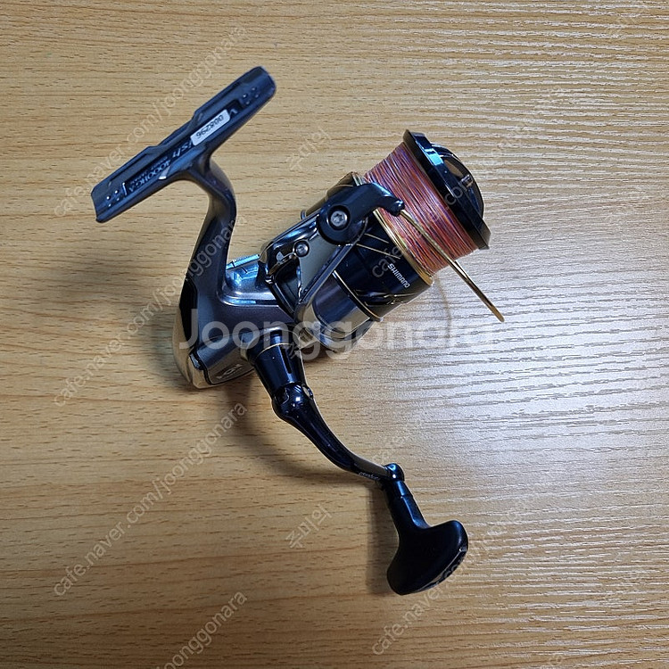 뱅퀴시 4000, 다이와 웨이더,--3