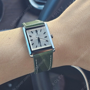 오메가 사각 스퀘어 시계(까르띠에 탱크솔로 라지 L사이즈) ref.3999