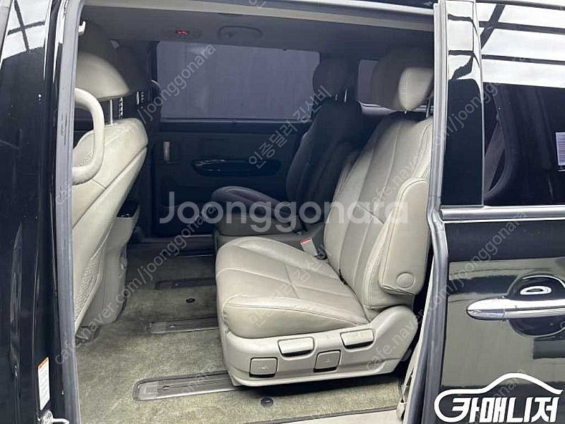 중고차 할부 올 뉴 카니발 가솔린 7인승 리무진 프레지...--7