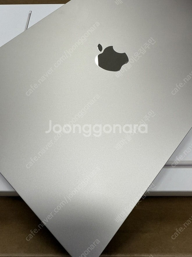 맥북에어15인치M3 1TB 애플케어플러스 판매합니다.--3