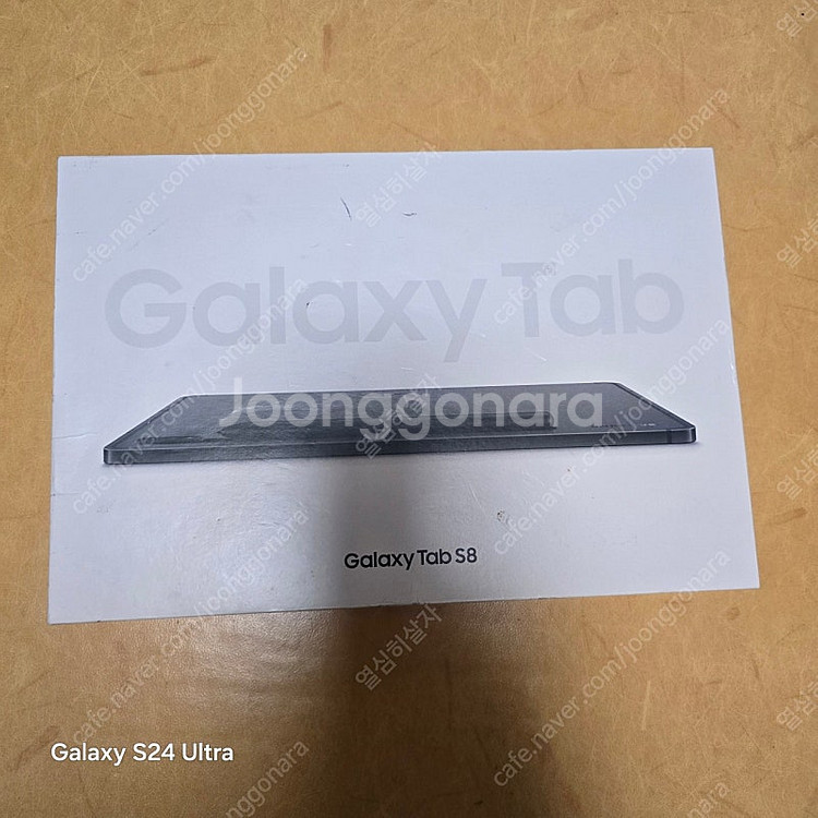 갤럭시 탭 S8 그라파이트 128g 판매합니다--3