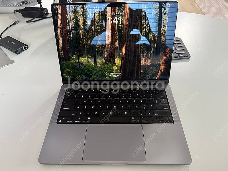 맥북프로 m1max/64g/2tb 14인치 팝니다--0