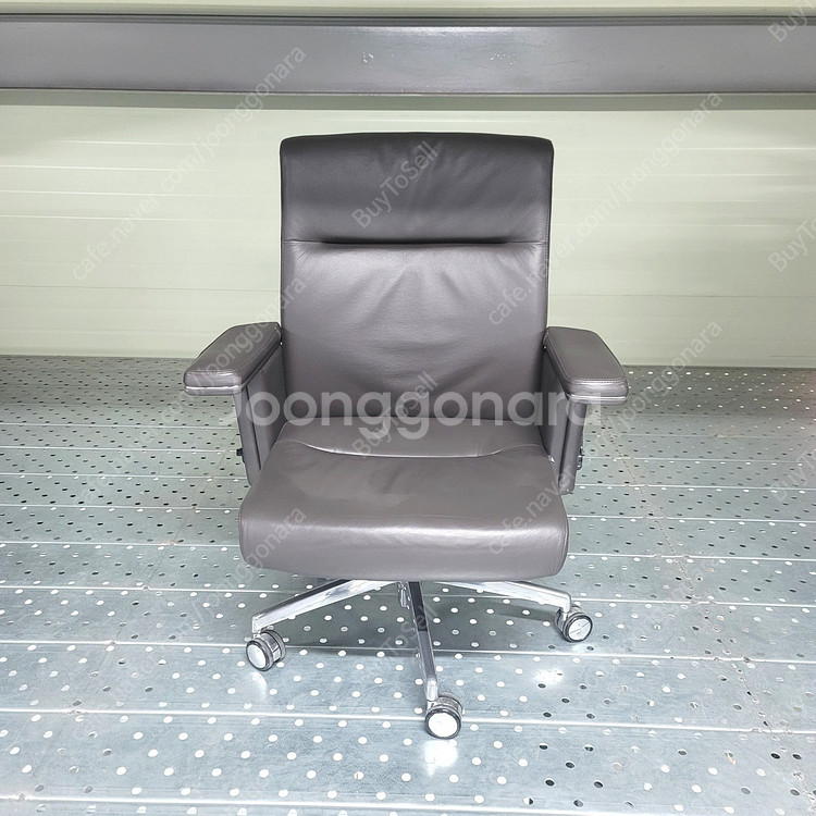 A급 퍼시스 중역회의용의자 마르쿠스 레가시 프로나드의자...--9