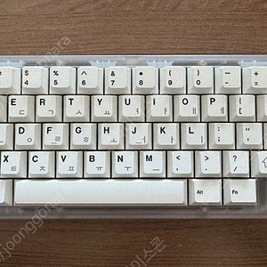 Eave65 plus 이브65 플러스 투명 키보드 판매합니다