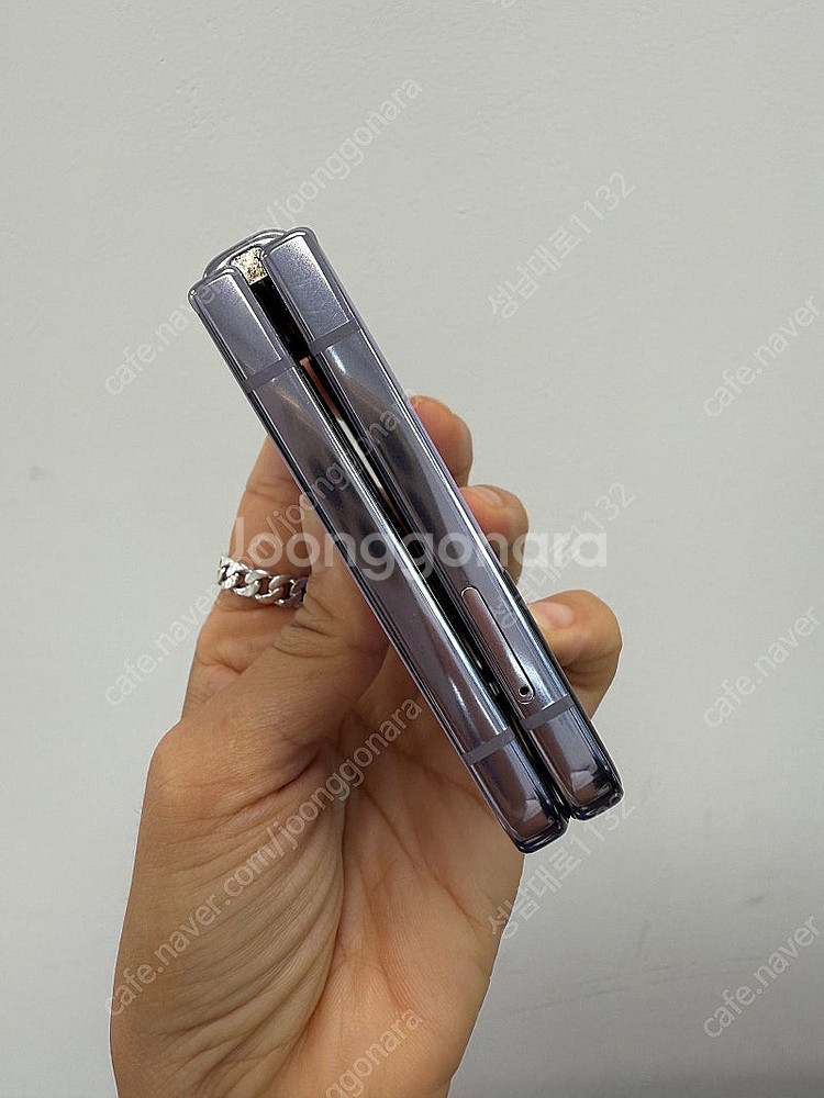 F721 갤럭시 Z플립4 퍼플 256기가 21만 판매합...--3