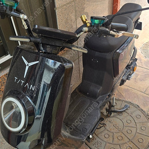 Titan1000 (전기스쿠터) 급매합니다