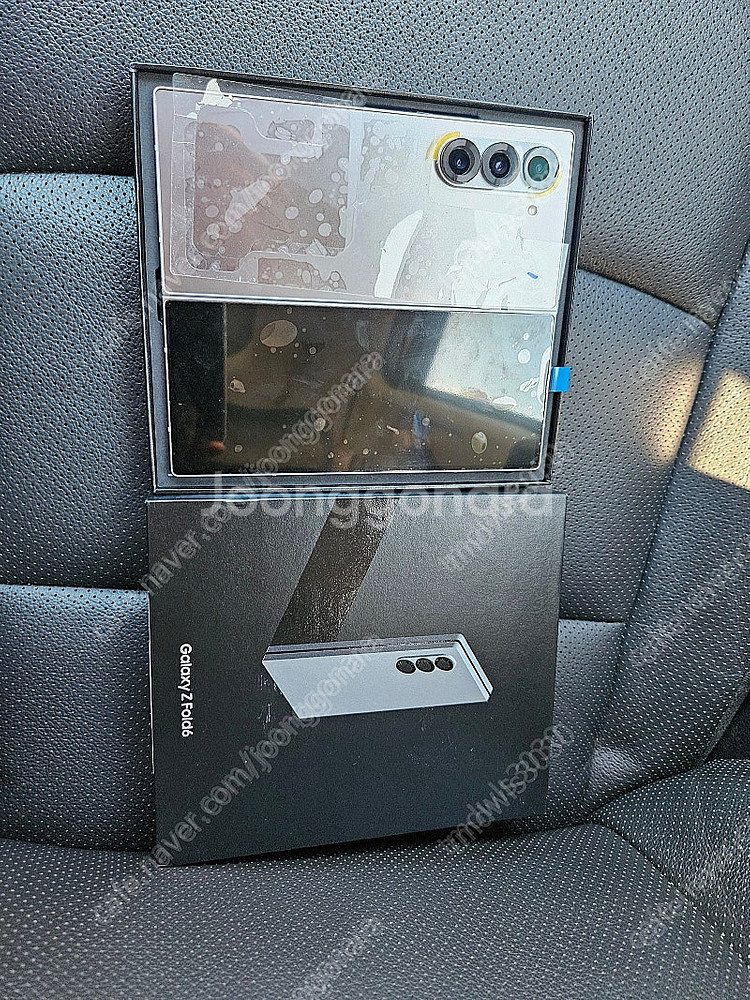 갤럭시 폴드6 256GB 실버 전체 올갈이한거 택포 1...--1