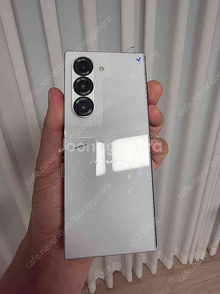 [판매] 갤럭시 Z Fold 6 화이트 1TB--2