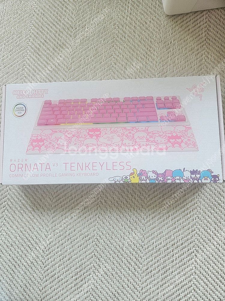 레이저 Ornata V3 헬로키티 키보드 미개봉 10만...--2