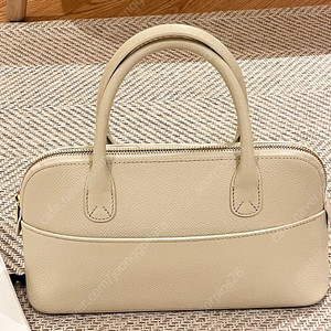 샵엠(론다백_크림색), 만수르 가브리엘(미니클라우드백_토프)