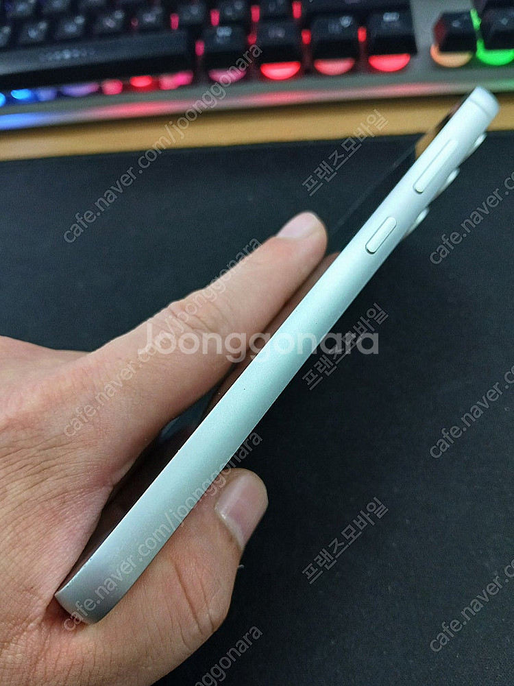 갤럭시 S23FE 256G 화이트 팔아요[29만]--6