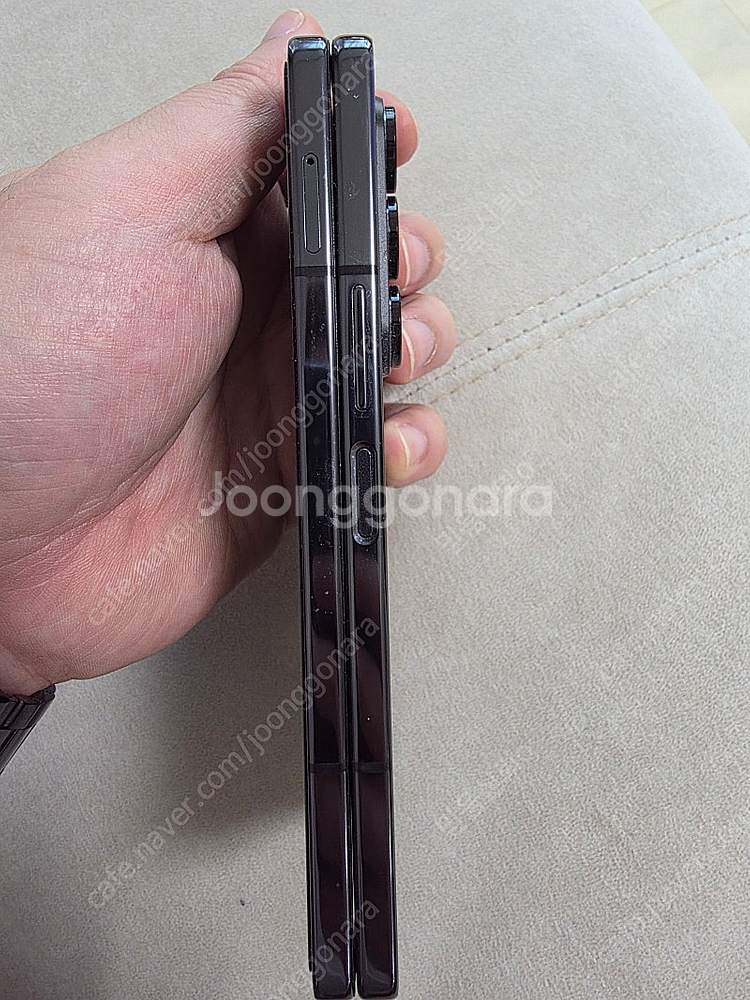 갤럭시 폴드5 512G 블랙 판매합니다.--7