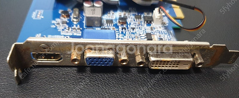 기가바이트 그래픽카드 GT730 1GB--1