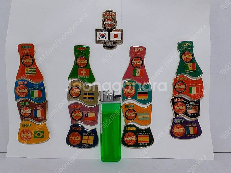 코카콜라 2002월드컵기념 개최국 퍼즐뱃지--4