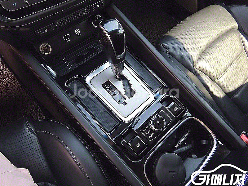 KG모빌리티(쌍용) G4렉스턴 디젤 2.2 4WD 중고...--1