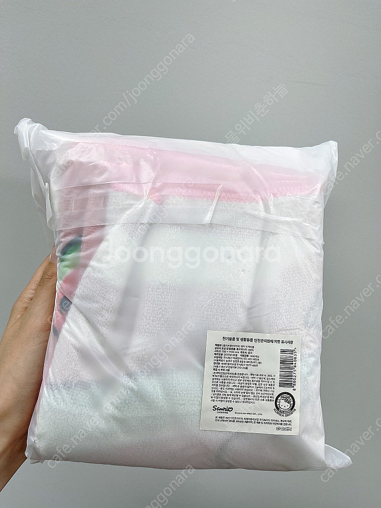 [미개봉새상품] 올리브영 산리오 비치타올 4종--5