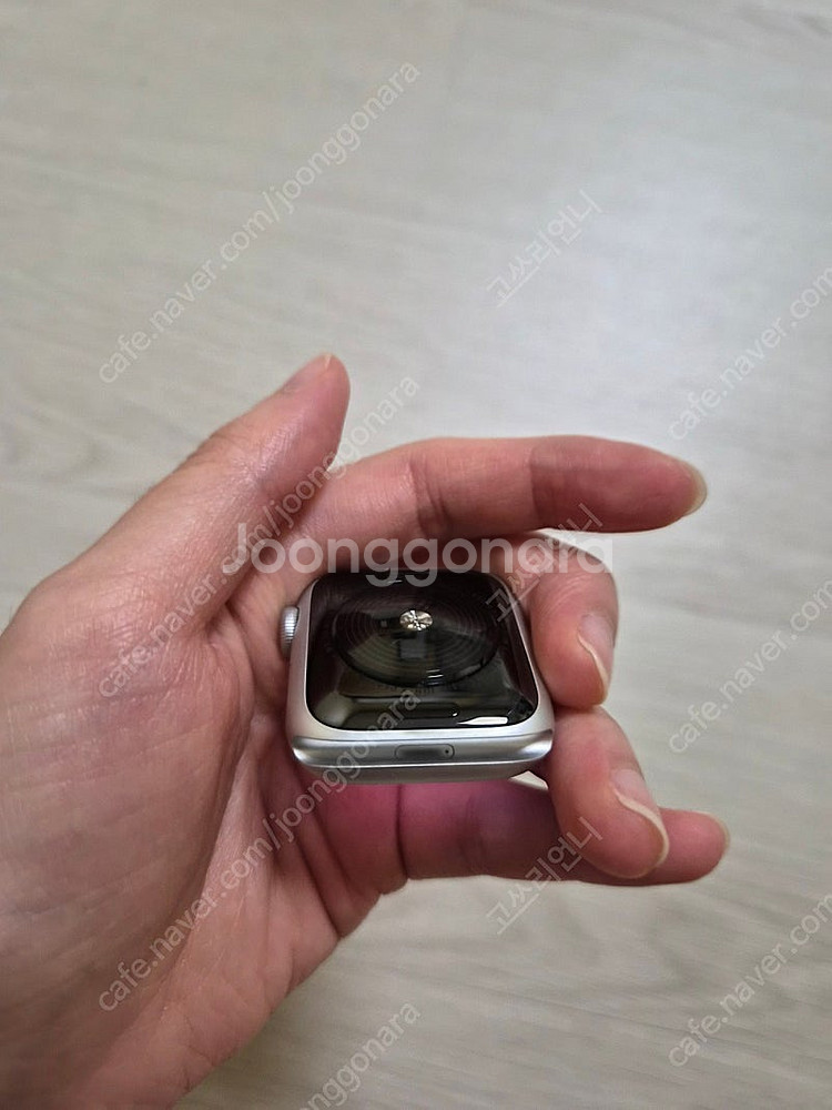 애플워치 se 40mm 나이키 에디션--4