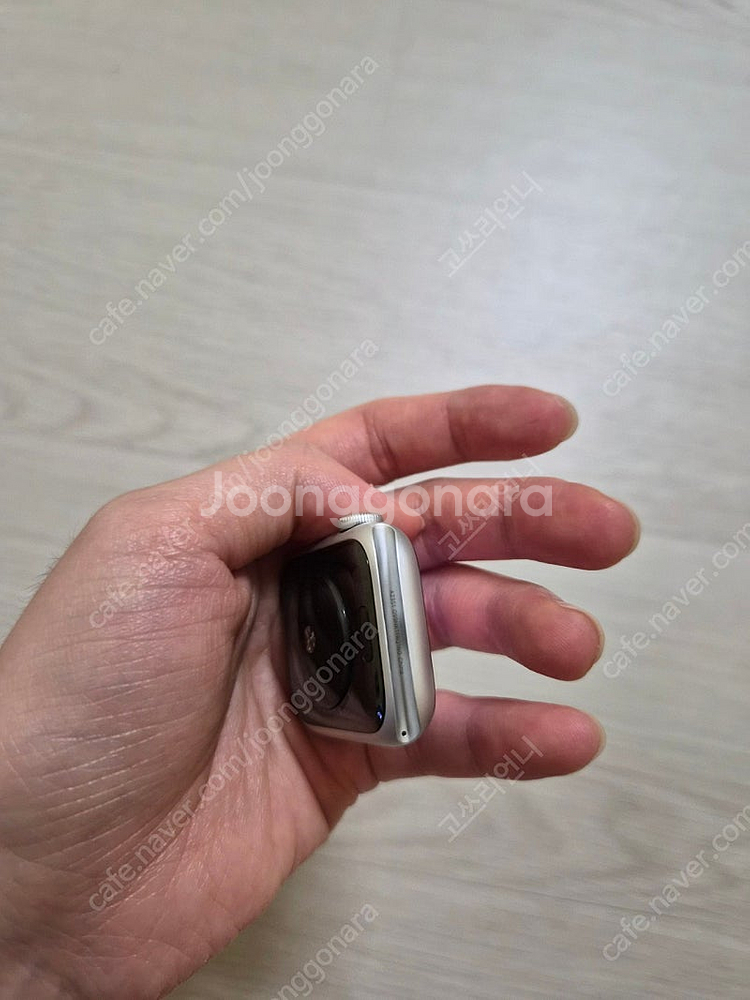 애플워치 se 40mm 나이키 에디션--5