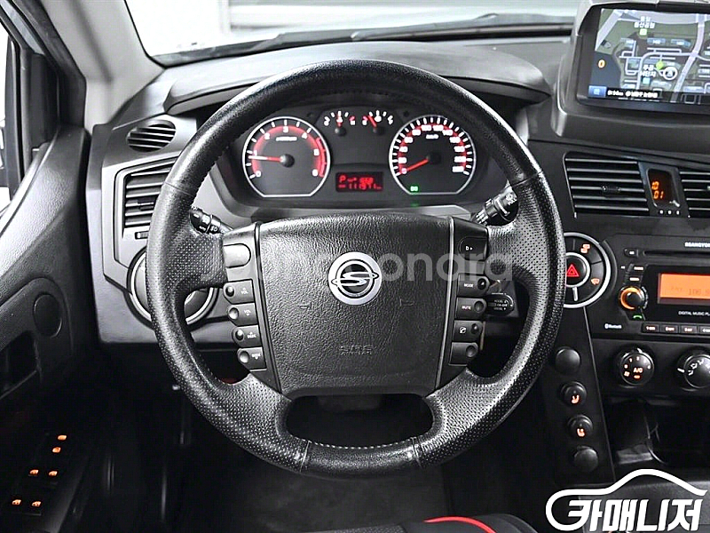 KG모빌리티(쌍용) 코란도스포츠 디젤 2WD CX5 중...--4