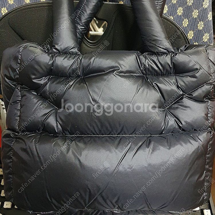 PJS 파라점퍼스 패딩가방 다운가방 거의새상품 (실사용...--1