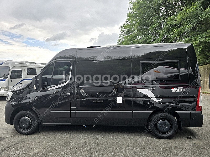 24년식 뉴마스터 L 기반 3인승 캠핑카 (신차급, 신규제작) 전액할부가능!--2