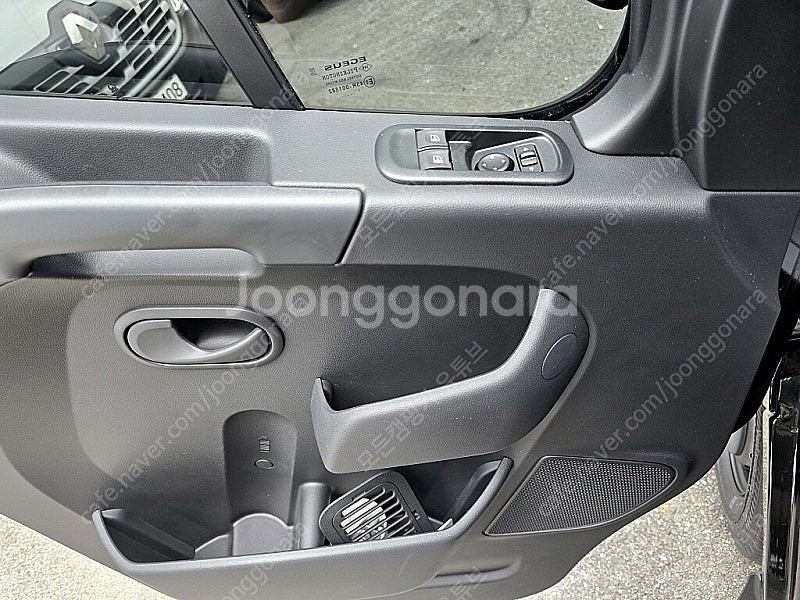 24년식 뉴마스터 L 기반 3인승 캠핑카 (신차급, 신규제작) 전액할부가능!--7