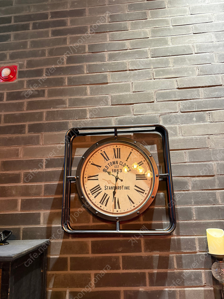 까사알렉시스 명품 인테리어 가구 / 소품 판매합니다. 빈티지 인테리어 이미지