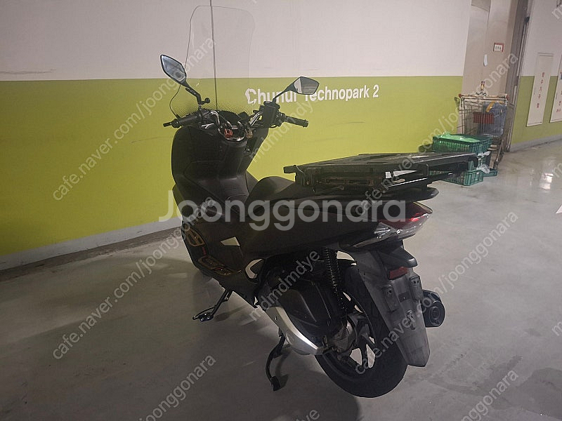 20년식 혼다 pcx125 판매합니다.--7