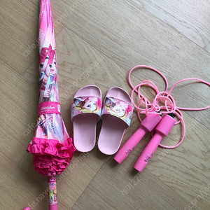 시크릿 쥬쥬 우산, 슬리퍼, 핑크퐁 줄넘기