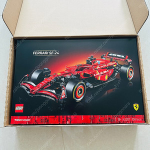 레고 42207 Ferrari SF-24 F1 레이스카 미개봉 새제품 팝니다