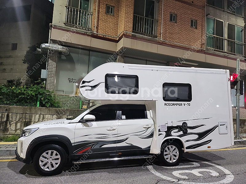 2021 렉스턴 스포츠 칸 캠핑카 5인승 에이스캠퍼 V70베른 모터홈 캠핑카 판매합니다.--5