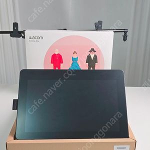 와콤 신티크프로16 DTH-167 + 도도랩 거치대