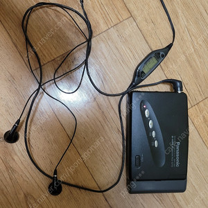 파나소닉 워크맨 RQ-S70 분양합니다.