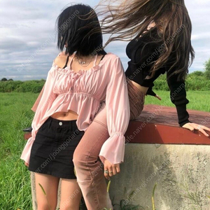 (새상품) 애즈온 아미라 블라우스 핑크