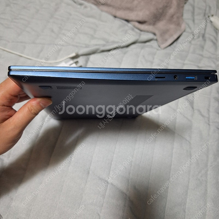 삼성 갤럭시북 NT750XDA 모델 판매합니다 색상은 ...--4