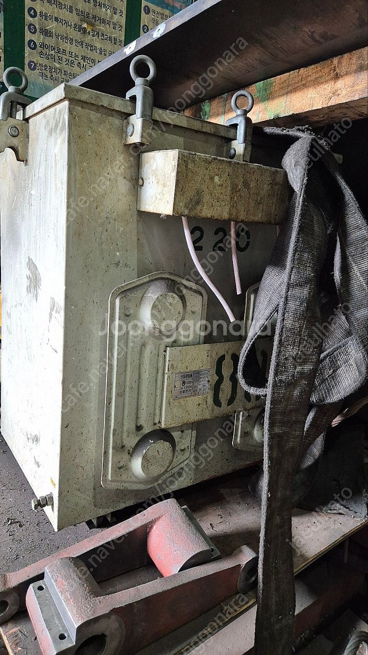 트랜스 80kva 440-220--0