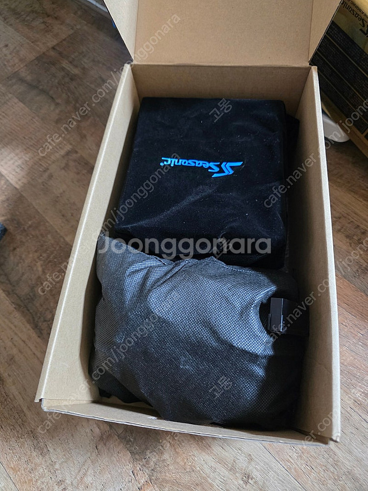 시소닉 프라임 골드 1000w 팝니다--2