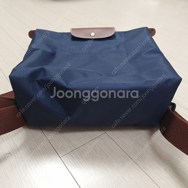 롱샴 르 플리아쥬 오리지널 M 백팩 네이비--3